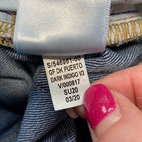 GAP Denim Girlfriend Dark Indigo Mid-Rise Tapered Leg Denim Jeans - Picture 10 of 14